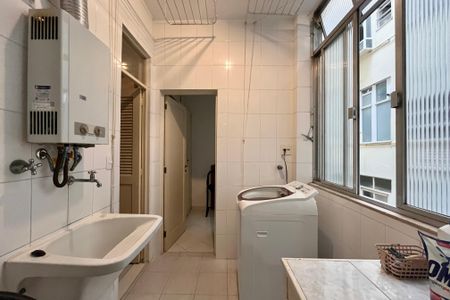 Apartamento à venda com 103m², 3 quartos e 1 vaga Apartamento à venda com 103m², 3 quartos e 1 vagaÁrea de Serviço