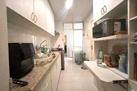 Apartamento à venda com 103m², 3 quartos e 1 vaga Apartamento à venda com 103m², 3 quartos e 1 vagaCozinha
