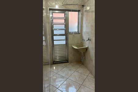 Área de serviço de apartamento para alugar com 3 quartos, 75m² em Vila Valparaíso, Santo André