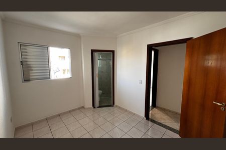 Apartamento à venda com 74m², 3 quartos e 2 vagas Apartamento à venda com 74m², 3 quartos e 2 vagasSuite