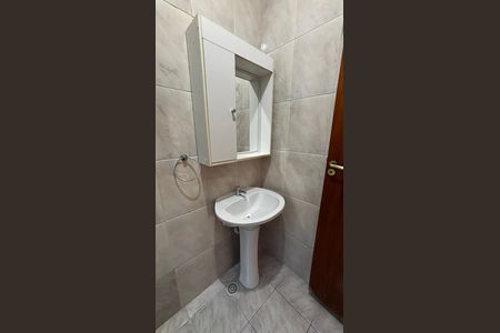 Apartamento à venda com 74m², 3 quartos e 2 vagas Apartamento à venda com 74m², 3 quartos e 2 vagasBanheiro