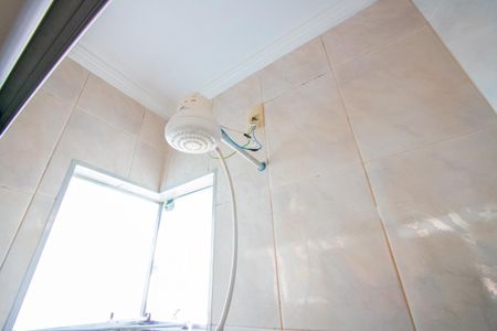 Apartamento para alugar com 74m², 3 quartos e 2 vagasBanheiro do Quarto 1