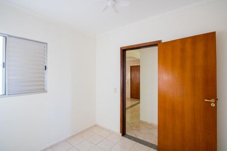 Apartamento para alugar com 74m², 3 quartos e 2 vagasQuarto 3