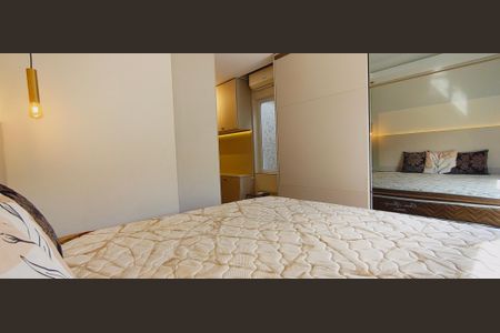 Quarto de casa para alugar com 2 quartos, 110m² em Igara, Canoas