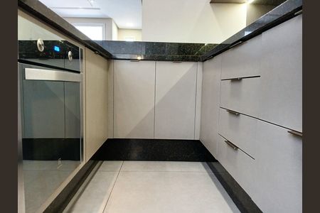 Casa para alugar com 110m², 2 quartos e 2 vagas Casa para alugar com 110m², 2 quartos e 2 vagasCozinha