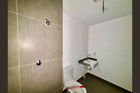 Studio para alugar com 27m², 1 quarto e sem vaga Studio para alugar com 27m², 1 quarto e sem vagaBanheiro
