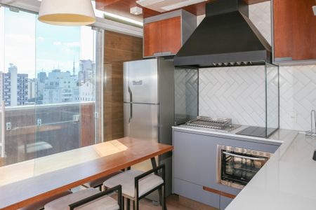Apartamento à venda com 80m², 1 quarto e 2 vagas Apartamento à venda com 80m², 1 quarto e 2 vagasCozinha e Churrasqueira