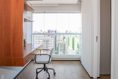 Apartamento à venda com 80m², 1 quarto e 2 vagas Apartamento à venda com 80m², 1 quarto e 2 vagasSala