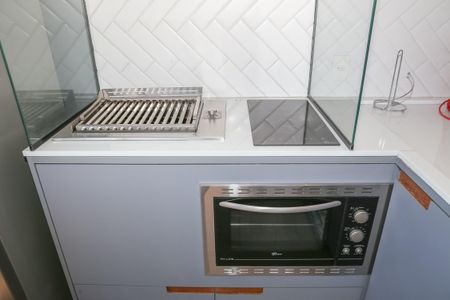 Apartamento à venda com 80m², 1 quarto e 2 vagas Apartamento à venda com 80m², 1 quarto e 2 vagasCozinha e Churrasqueira