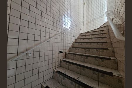 Apartamento para alugar com 45m², 1 quarto e 1 vagaEscada
