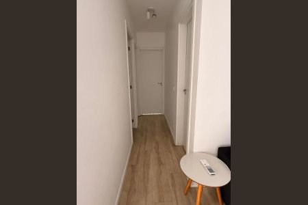 Corredor de apartamento à venda com 3 quartos, 62m² em Jardim Ipaussurama, Campinas