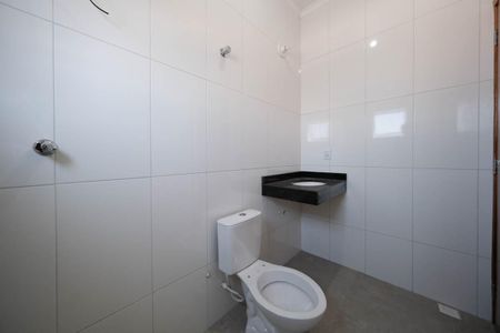 Casa à venda com 99m², 2 quartos e 2 vagasSuíte 2