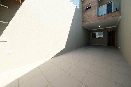 Casa à venda com 99m², 2 quartos e 2 vagasGaragem