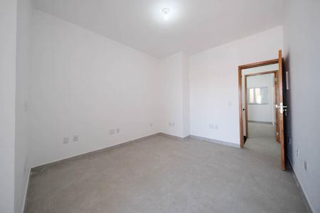Casa à venda com 99m², 2 quartos e 2 vagasSuíte 2