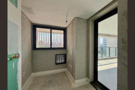 Apartamento à venda com 151m², 3 quartos e 2 vagas Apartamento à venda com 151m², 3 quartos e 2 vagasÁrea de Serviço