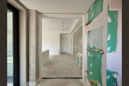 Apartamento à venda com 151m², 3 quartos e 2 vagas Apartamento à venda com 151m², 3 quartos e 2 vagasÁrea de Serviço