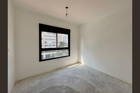 Apartamento à venda com 151m², 3 quartos e 2 vagas Apartamento à venda com 151m², 3 quartos e 2 vagasSuíte 2