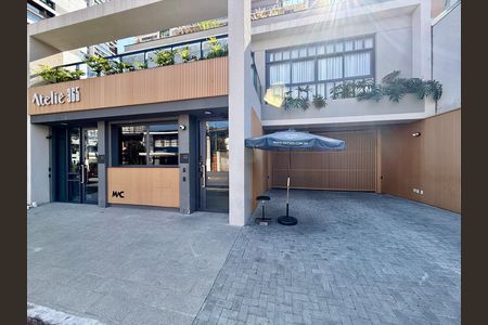 Apartamento à venda com 151m², 3 quartos e 2 vagas Apartamento à venda com 151m², 3 quartos e 2 vagasFachada