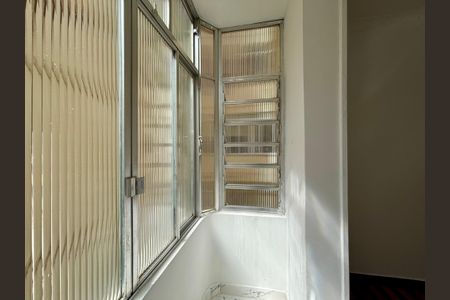 Apartamento para alugar com 110m², 3 quartos e sem vagaQuarto 2