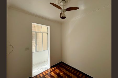 Apartamento para alugar com 110m², 3 quartos e sem vagaQuarto 2