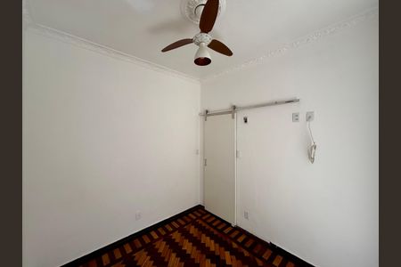 Apartamento para alugar com 110m², 3 quartos e sem vagaQuarto 2