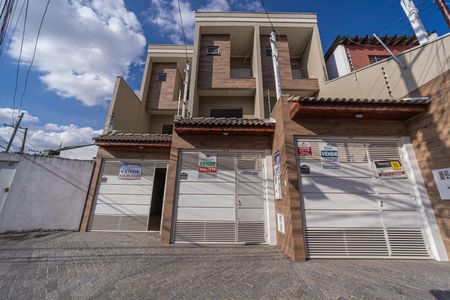 Casa à venda com 126m², 2 quartos e 2 vagasFachada