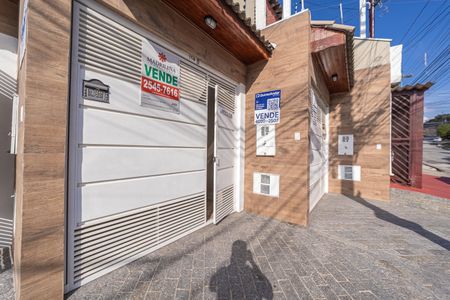 Casa à venda com 126m², 2 quartos e 2 vagasFachada