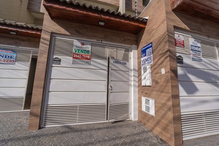 Casa à venda com 126m², 2 quartos e 2 vagasFachada
