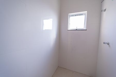Casa à venda com 126m², 2 quartos e 2 vagasBanheiro do Quarto 2
