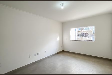 Sala de casa à venda com 2 quartos, 126m² em Vila Constanca, São Paulo