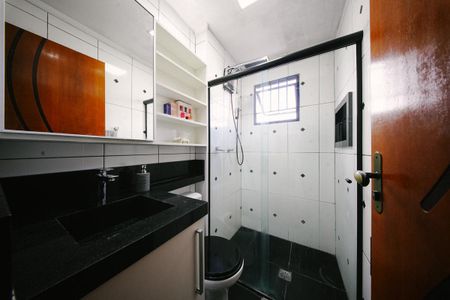 Apartamento à venda com 48m², 2 quartos e 1 vaga Apartamento à venda com 48m², 2 quartos e 1 vagaBanheiro