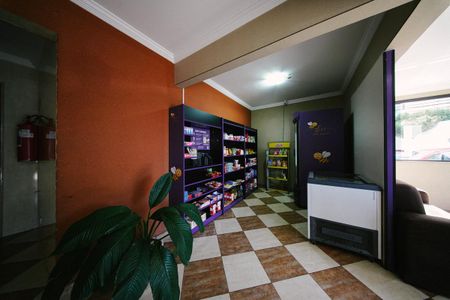 Apartamento à venda com 48m², 2 quartos e 1 vaga Apartamento à venda com 48m², 2 quartos e 1 vagaMercado