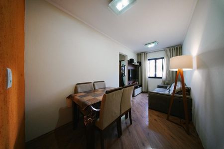 Sala de apartamento à venda com 2 quartos, 48m² em Vila Araguaia, São Paulo