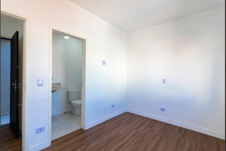 Casa à venda com 155m², 2 quartos e 2 vagas Casa à venda com 155m², 2 quartos e 2 vagasSuíte 2
