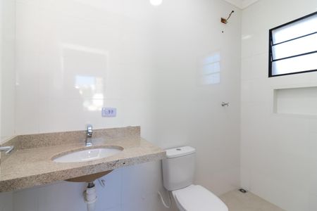 Casa à venda com 155m², 2 quartos e 2 vagas Casa à venda com 155m², 2 quartos e 2 vagasBanheiro da Suíte 2