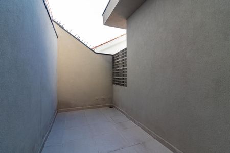 Casa à venda com 155m², 2 quartos e 2 vagas Casa à venda com 155m², 2 quartos e 2 vagasQuintal Superior
