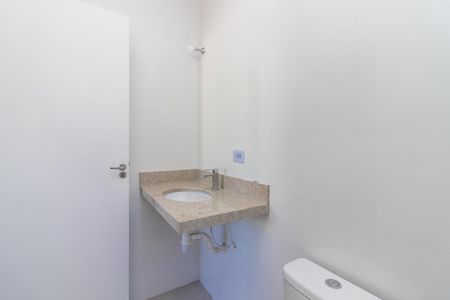 Casa à venda com 155m², 2 quartos e 2 vagas Casa à venda com 155m², 2 quartos e 2 vagasBanheiro da Suíte 2