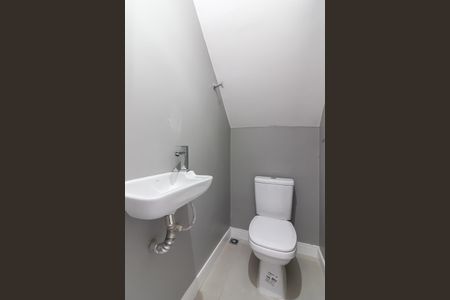 Casa à venda com 155m², 2 quartos e 2 vagas Casa à venda com 155m², 2 quartos e 2 vagasLavabo