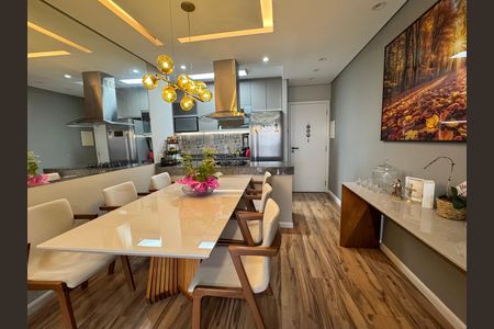 Sala de apartamento à venda com 3 quartos, 72m² em Vila Osasco, Osasco