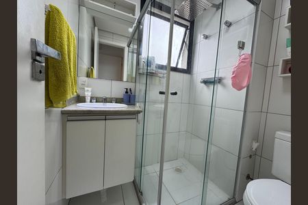 Apartamento para alugar com 72m², 3 quartos e 3 vagas Apartamento para alugar com 72m², 3 quartos e 3 vagasBanheiro da Suíte