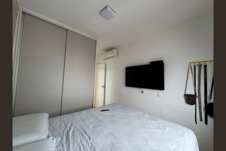 Apartamento para alugar com 72m², 3 quartos e 3 vagas Apartamento para alugar com 72m², 3 quartos e 3 vagasSuíte