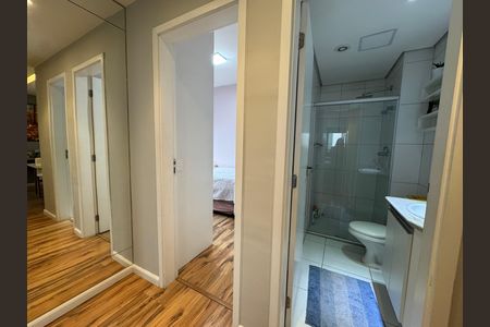 Apartamento para alugar com 72m², 3 quartos e 3 vagas Apartamento para alugar com 72m², 3 quartos e 3 vagasCorredor