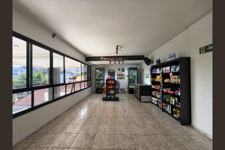 Apartamento para alugar com 70m², 1 quarto e 1 vagaMarket