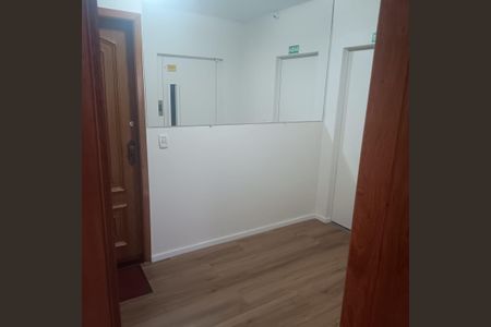 Apartamento à venda com 90m², 3 quartos e 1 vaga Apartamento à venda com 90m², 3 quartos e 1 vagaCorredor
