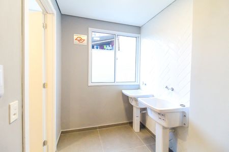 Apartamento à venda com 29m², 2 quartos e sem vaga Apartamento à venda com 29m², 2 quartos e sem vagaLavanderia