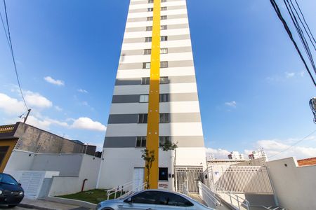 Apartamento à venda com 29m², 2 quartos e sem vaga Apartamento à venda com 29m², 2 quartos e sem vagaFachada + Placa