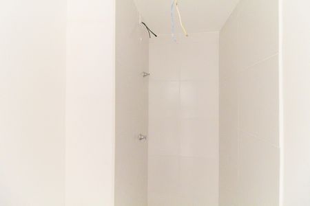 Apartamento à venda com 29m², 2 quartos e sem vaga Apartamento à venda com 29m², 2 quartos e sem vagaBanheiro