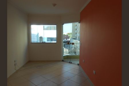 Sala de apartamento para alugar com 3 quartos, 75m² em Vila Valparaíso, Santo André
