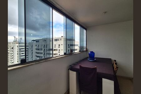 Apartamento à venda com 155m², 3 quartos e 2 vagas