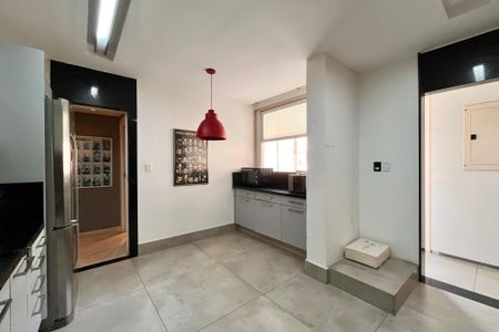 Apartamento à venda com 190m², 3 quartos e 1 vaga Apartamento à venda com 190m², 3 quartos e 1 vagaCozinha